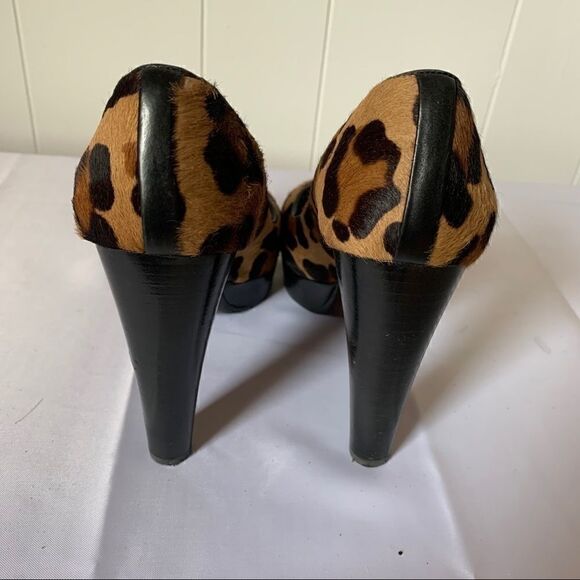 Stuart Weitzman Leopard Print Pumps Peep Toe - Picture 6 of 11